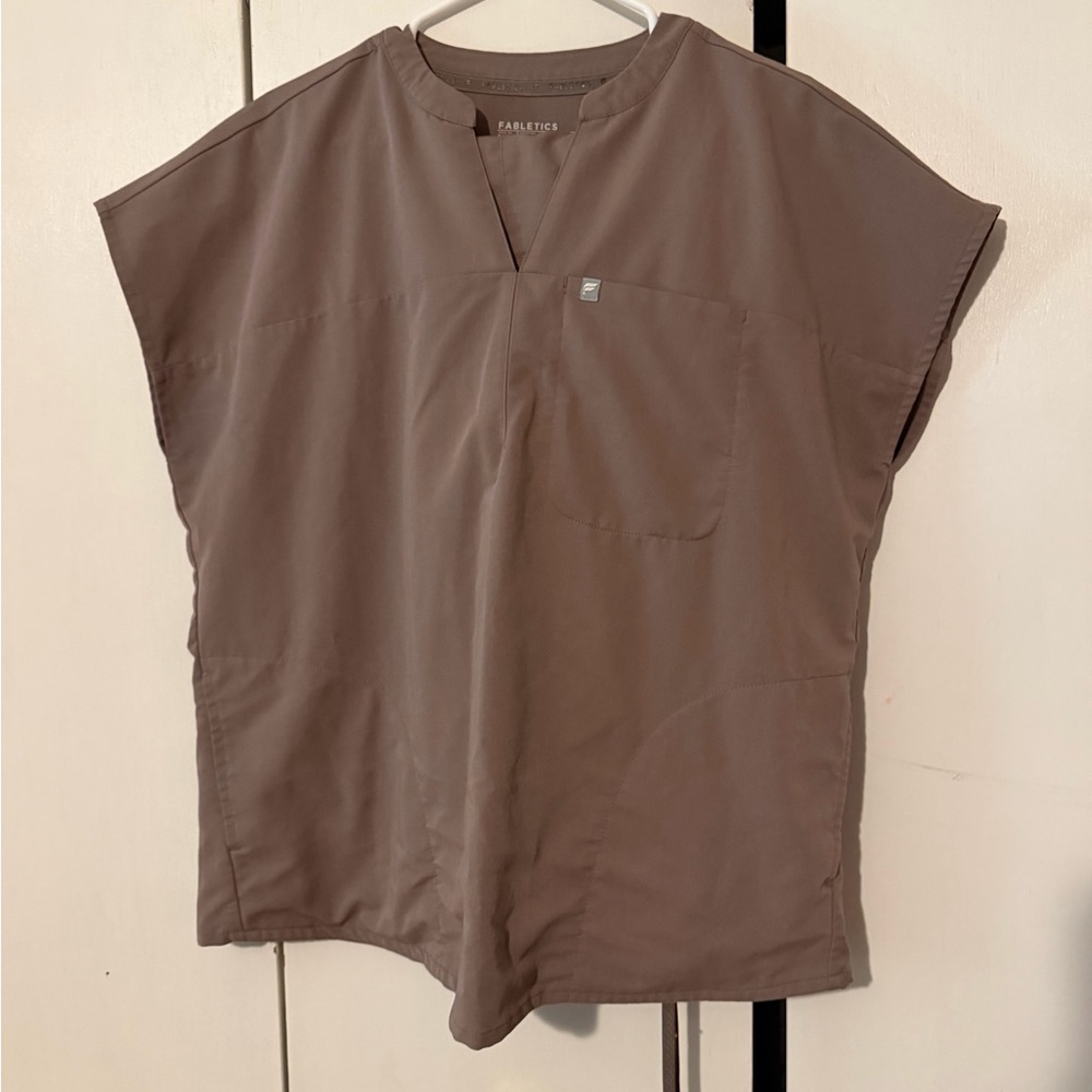 Fabletics Taupe Oversize LARGE top & LARGE jogger pant